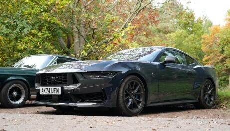 Ford Mustang Dark Horse: Ποιος διάσημος παρουσιαστής την απέκτησε