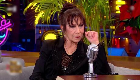 Μαρία Κατσανδρή: Το Σικάγο, οι γονείς & ο έρωτας που ακολούθησε στο Παρίσι