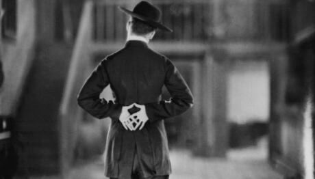 Τσάρλι Τσάπλιν: Σαν Σήμερα «Έφυγε» Από Τη Ζωή Ο «Σαρλό»