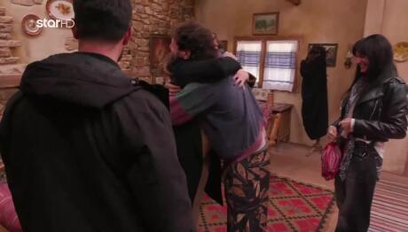 Φάρμα: Η Οικογενειακή Έκπληξη Που Συγκίνησε Τους Φιναλίστ