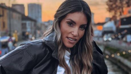 Αθηνά Οικονομάκου