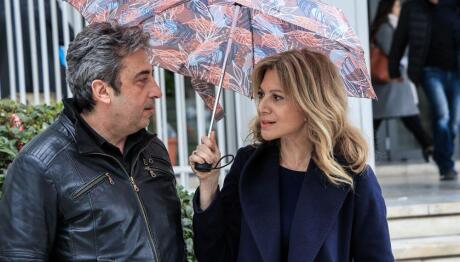 Οι Συγγενείς Θυμάτων Τεμπών «Αδειάζουν» Την Καρυστιανού