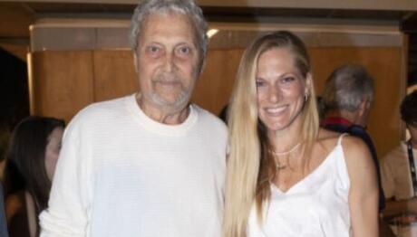 Αλμπέρτο Εσκενάζυ - Σάρα Εσκενάζυ