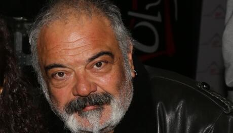 Στηβ Ντούζος