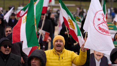 Διαδηλώσεις αντικαθεστωτικών του Ιράν και στην Ουάσιγκτον