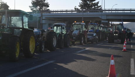 Αγρότες: Αποδέχονται Την Πρόσκληση Μαξίμου Για Συνάντηση