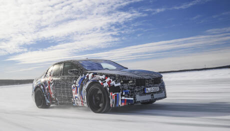 Οι αμιγώς ηλεκτρικές BMW M επαναπροσδιορίζουν τις υψηλές επιδόσεις