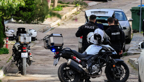 Γλυφάδα: Σορός ηλικιωμένου σε πορτ παγκάζ- Συνελήφθη ο 46χρονος του θύματος