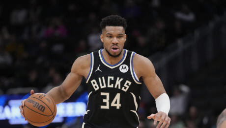 Αντετοκούνμπο: Νέο «σπίτι» για τον Greek Freak έως 5/2