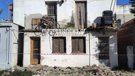 Βόλος: Μπαλκόνι Κατέρρευσε Και Τραυμάτισε Γυναίκα