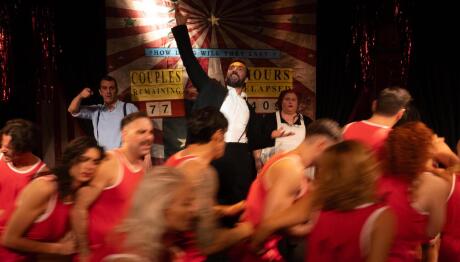 «Σκοτώνουν τα άλογα όταν γεράσουν» στο Εν Αθήναις