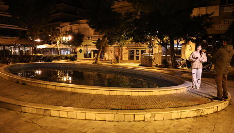 Καλλιθέα: Χαροπαλεύει Το Κοριτσάκι Που Έπεσε Σε Σιντριβάνι