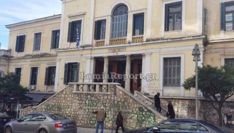 Λαμία: Μητέρα Εγκατέλειψε Το 9,5 Ετών Αυτιστικό Παιδί Της