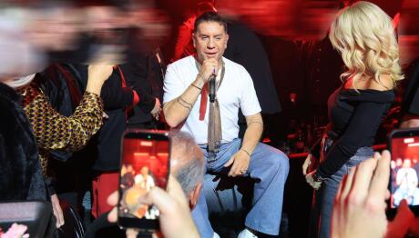 Γιώργος Μαζωνάκης: Εσπευσμένα στο νοσοκομείο ο τραγουδιστής