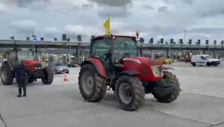 Αγροτικό συλλαλητήριο στο Σύνταγμα: 100 τρακτέρ στην Αθήνα