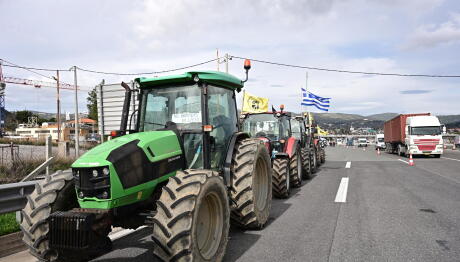 Αγροτικό συλλαλητήριο στο Σύνταγμα: 100 τρακτέρ στην Αθήνα