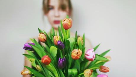 Εορτολόγιο Σήμερα: Ποιοι Γιορτάζουν Στις 2 Μαρτίου