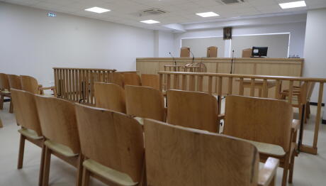 Δικηγόρος Οπλοφορούσε Κατά Τη Διάρκεια Δίκης Στο Πρωτοδικείο