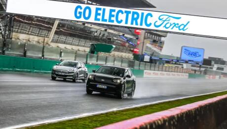 Ford: Τα ηλεκτρικά...«μωρά» της στην πίστα του Le Mans