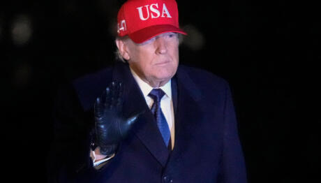 Τραμπ: Δεν Έχει Έρθει Το Μεγάλο Κύμα Στον Πόλεμο Με Το Ιράν