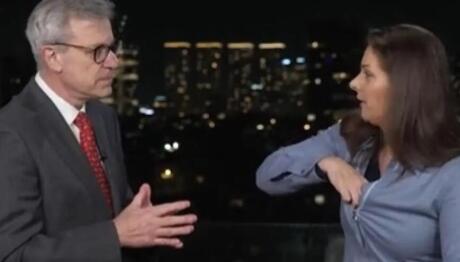 CNN: Δημοσιογράφος Στο Τελ Αβίβ Βγάζει Το Μικρόφωνο & Τρέχει