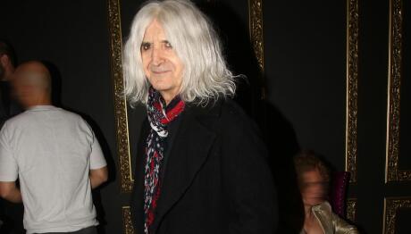 Νίκος Καρβέλας