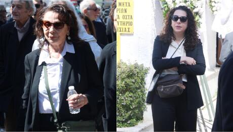 Κηδεία Πανουσόπουλος: Συγκινημένες Η Σύζυγος Και Η Κόρη Του