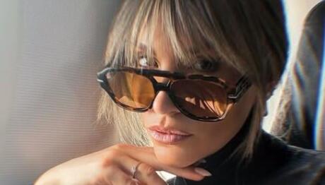 Αθηνά Οικονομάκου