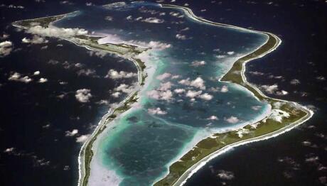 Ιράν: Πυραυλική Επίθεση Στη Βάση Ντιέγκο Γκαρσία Στον Ινδικό