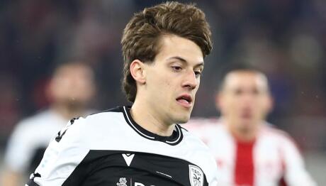 Γιάννης Κωνσταντέλιας