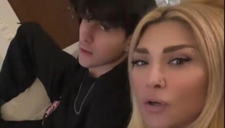 Αγγελική Ηλιάδη: Βίντεο με τον γιο της, Μπάμπη Λαζαρίδη στο σπίτι τους