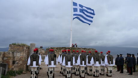 25η Μαρτίου: Η Έπαρση Της Ελληνικής Σημαίας Στην Ακρόπολη