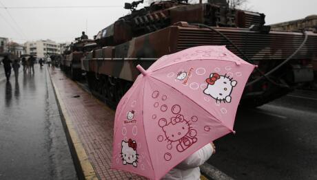 Καιρός: Με Βροχές Και Κρύο Η Παρέλαση Της 25ης Μαρτίου