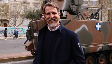 Στην Παρέλαση Της 25ης Μαρτίου Ο Παύλος Ντε Γκρες