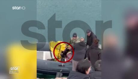 Βουλιαγμένη: Βρέθηκαν Βατραχοπέδιλο Και Φιάλη Οξυγόνου