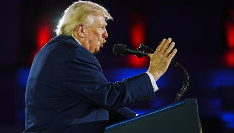 Τραμπ: Οι Ιρανοί Θέλουν Διαπραγμάτευση, Αλλά Φοβούνται