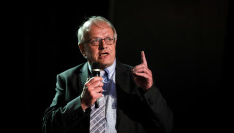 Τσελέντης: «Σεισμοί 8R Μπορεί Να Επηρεάσουν Ψηλά Κτίρια»