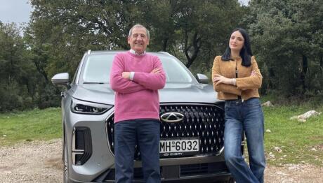 Βαλεντίνα Καραγεωργίου: Οδηγεί το νέο Chery Tiggo 9 PHEV