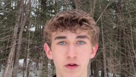 Ο 14χρονος Ρόι Έφτιαξε Κόμμα και Κατεβαίνει Για Κυβερνήτης