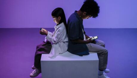 Μπλόκο Στα Social Media Για Τους Κάτων Των 15