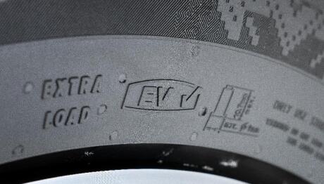 Continental: Ο προμηθευτής 10 κατακευαστών ηλεκτρικών αυτοκινήτων Υπέρτιτλ