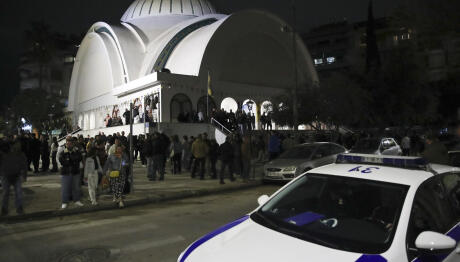 Νέος Κόσμος: Τρεις Συλλήψεις Για Μολότοφ