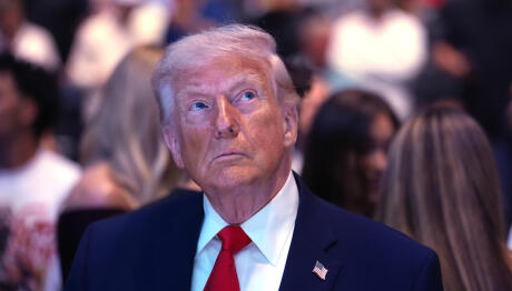 Τραμπ: Μπορώ Να Καταστρέψω Σε Μία Μέρα Το Ιράν