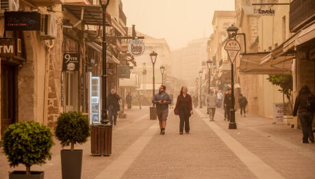 Καιρός: Με Σκόνη Και Λασποβροχές Η Επιστροφή Των Εκδρομέων