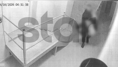 Αργοστόλι: Βίντεο Με Τον Αρσιβαρίστα Να Μεταφέρει Τη 19χρονη