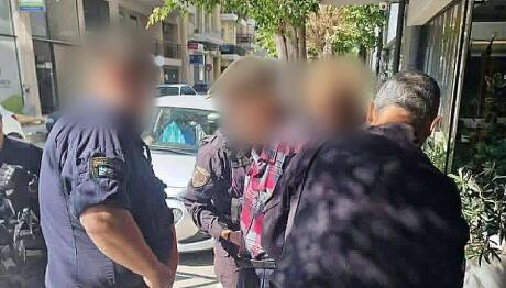 Πυροβολισμοί ΕΦΚΑ: Βίντεο Από Σύλληψη 89χρονου