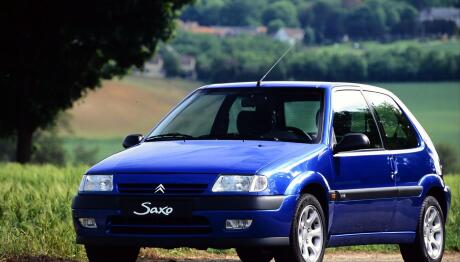Citroen Saxo VTS: Έβαζε τα... γυαλιά σε υπεραυτοκίνητα