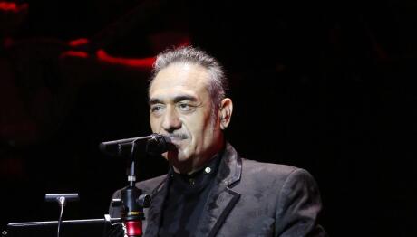 Νότης Σφακιανάκης: Πέθανε η Αδερφή Του