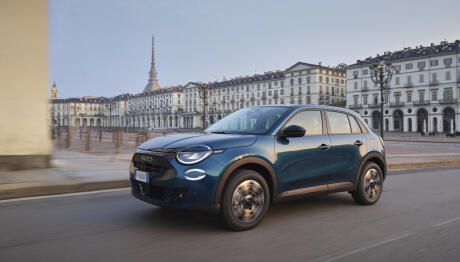FIAT 600: Νέα έκδοση με 20.990 ευρώ και 8 χρόνια εργοστασιακή εγγύηση