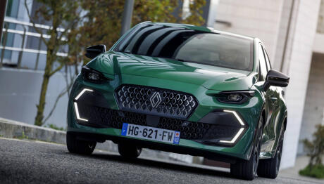 Renault Eco-G turbo 120 EDC: Δείτε τις εκδόσεις και τις τιμές